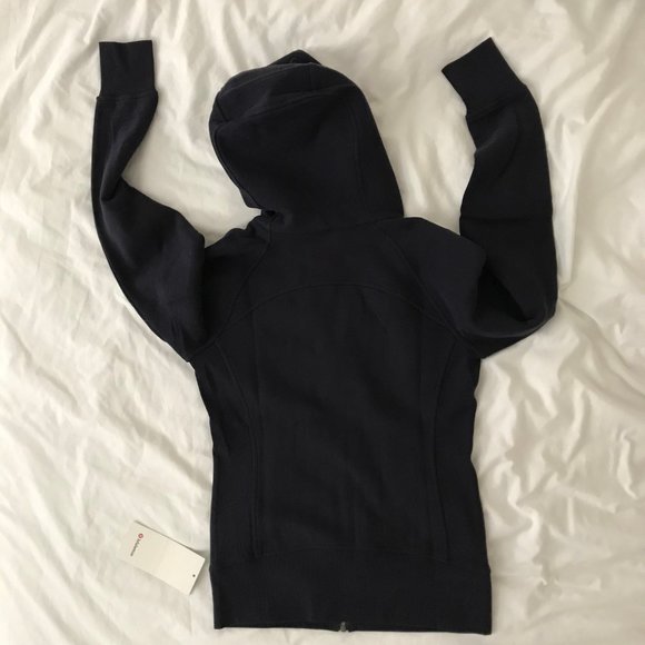 Lululemon Scuba IV Hoodie - Picture 6 of 12